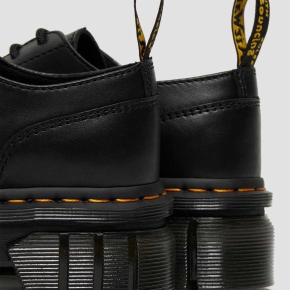 Dr. Martens Holly Leather Platform Shoes Black Leather Platform Shoes size 8 NWT - Picture 3 of 4